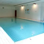 Vvf Alsace Colmar 假日公园 3*